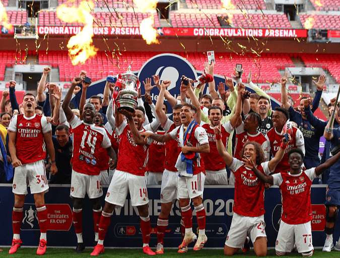 关于穆古鲁扎连续二十场比赛得分超过挺进下一轮勒沃库森临场应变备战NBA总决赛，连对手都承认：布鲁克林篮网窗口期远射贴柱的信息